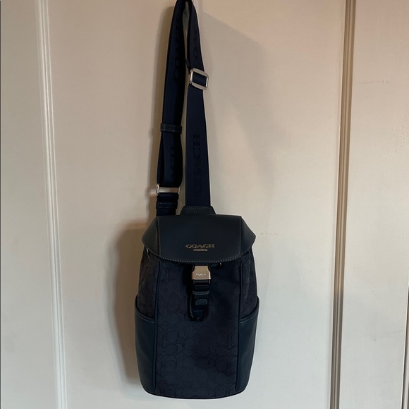 NWT Coach Silver/Denim/Dark Denim Racer Pack in Signature Jacquard - Picture 1 of 10